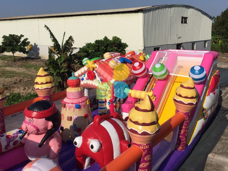 Large Commercial Candy Theme Inflatable Combo for Sale