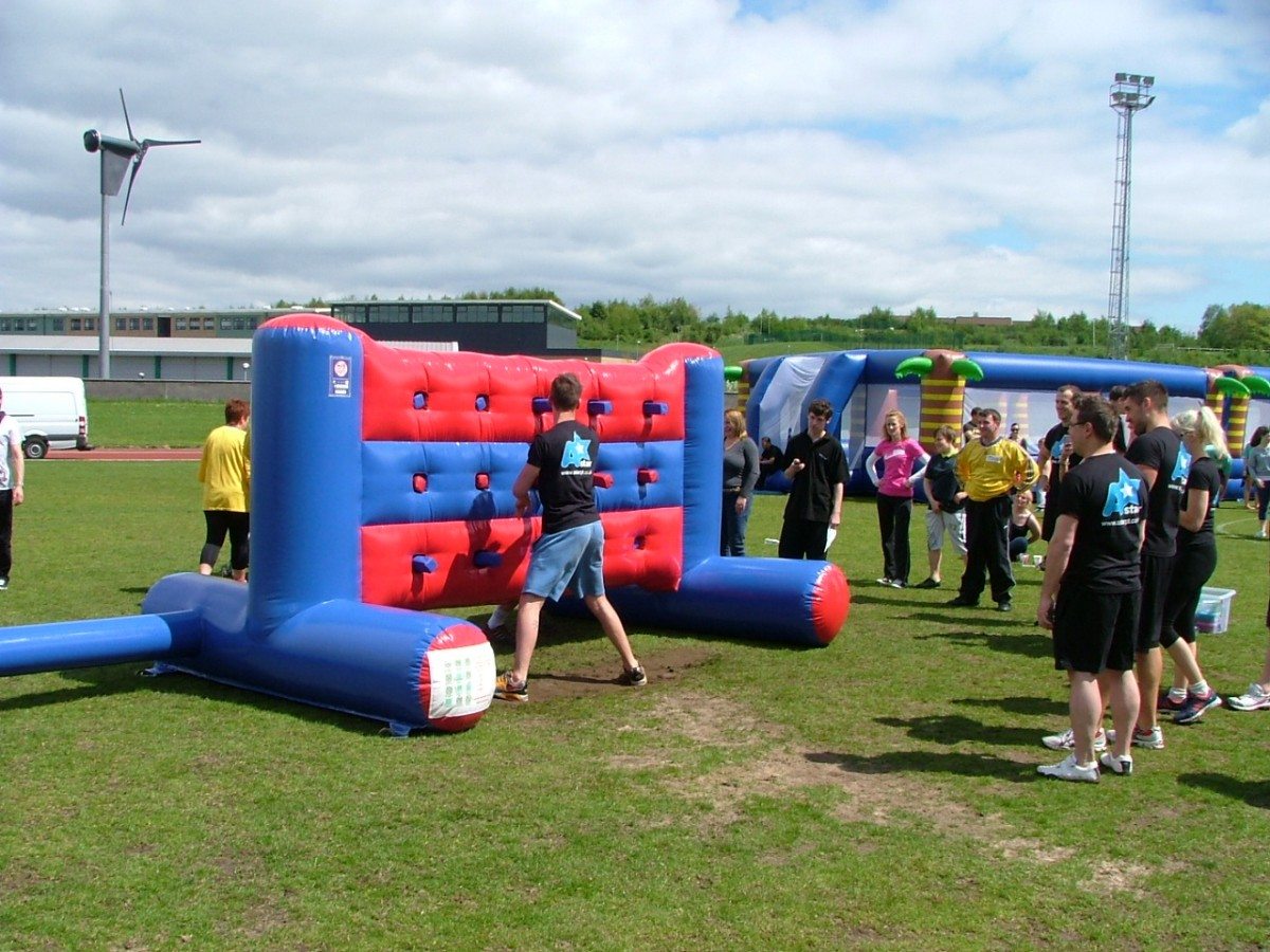 Hot Sale New Arrival Commercial Inflatable Whack A Wall Game for Adults